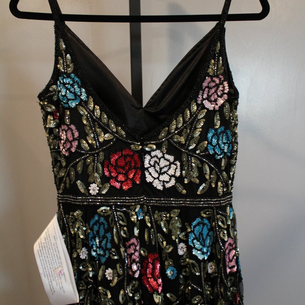 NEW Mac Duggal EMBELLISHED FLORAL SEQUINED GOWN 5400 BLACK MULTI - Picture 9 of 11